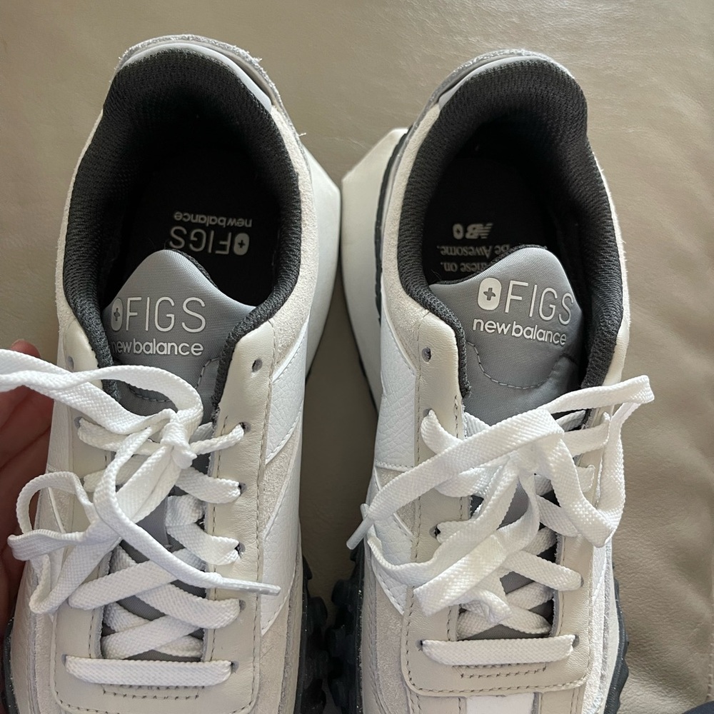 Brand NEW!! New Balance Figs Athletic Shoes, 8 women/6.5 men - Picture 8 of 12